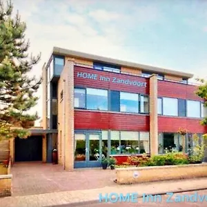 The First Floor, 4 Persons, 2 Bedrooms, Free Parking Privatunterkunft Zandvoort